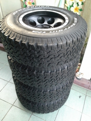 Lenso Max1 + BF All 265/75/16 ปี11 สวยๆ 1ชุด