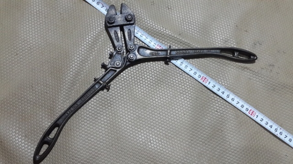 ลดๆๆๆเฉพาะช่วงสงกรานต์เท่านั้นครับ..คีมตัดญี่ปุ่นครับเหล็กดีตัดจิง เก่าVintage น่าเก็บ