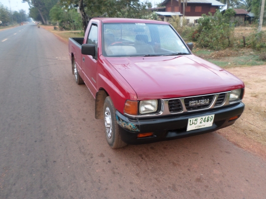 ขายรถกระบะ ISUZU TFR 90HP ตอนเดียวปี38 รถบ้านเดิมๆไม่เคยชนเครื่องดีแน่นๆประหยัดน้ำมันสุดๆครัชชีสวยไม่มีผุช่วงล่างแน่นปึก เอกสารพร้อมโอน+ภาษีพรบ.เต็ม สีแดงสวยๆเดิมบางทั้งคัน+แอร์เย็น+เทปชีีดี+ยาง ดี4เส้น+ แม๊กไลเนอร์ รถสภาพพร้อมใช้งานครับ ขายราคา125,000บาท