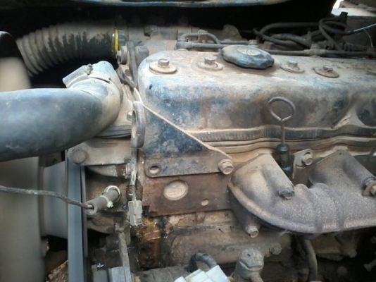 รถ 6 ล้อ ISUZU ติดเครน 2.2 ตัน เครื่อง 100 แรง
