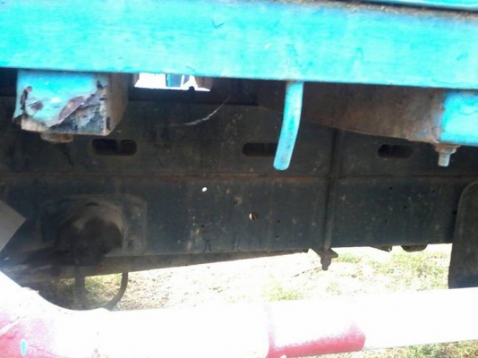 รถ 6 ล้อ ISUZU ติดเครน 2.2 ตัน เครื่อง 100 แรง