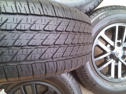 FORTUNER MIDNIGHT SHINE รุ่นพิเศษ