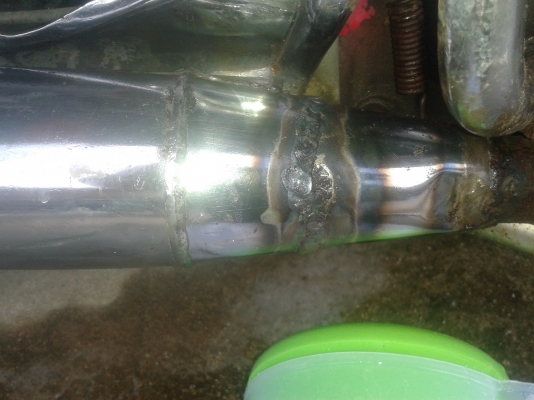 ขายส่ง กรดกัดสนิม /ล้างสนิม / ไม่กัดมือ // แช่ หรือ จุ่ม หรือ ทา  120ซีซี   20 บาท เท่านั้น