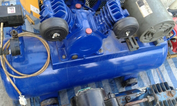 ปั้มลม 2 หัว