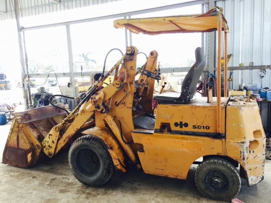 ขาย รถตัก KOMATSU SD10 เก่านอก สวยๆ ขาย รถตัก KOMATSU SD10 เก่านอก สวยๆ