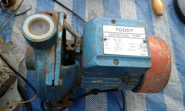 ปั้มน้ำ 1 นิ้วอิตาลี ปั้มน้ำ 1 นิ้วอิตาลี