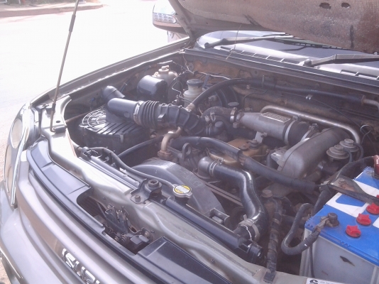 ISUZU DMAX 2.5SX ปี2002 เพาเวอร์ เซ็นทรัลอค ระบบแสง สี เสียง ยางหน้าใหม่ 2เส้นครับ ภาษี59