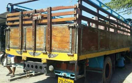 หกล้อ อีซูซุ FTR165ช่วงยาว6.20ม สภาพเดิมๆแคชชีสวยกริ๊ปพร้อมใช้งาน ทะเบียนพร้อมโอน หกล้อ อีซูซุ FTR165ช่วงยาว6.20ม สภาพเดิมๆแคชชีสวยกริ๊ปพร้อมใช้งาน ทะเบียนพร้อมโอน