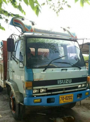 หกล้อ อีซูซุ FTR165ช่วงยาว6.20ม สภาพเดิมๆแคชชีสวยกริ๊ปพร้อมใช้งาน ทะเบียนพร้อมโอน หกล้อ อีซูซุ FTR165ช่วงยาว6.20ม สภาพเดิมๆแคชชีสวยกริ๊ปพร้อมใช้งาน ทะเบียนพร้อมโอน