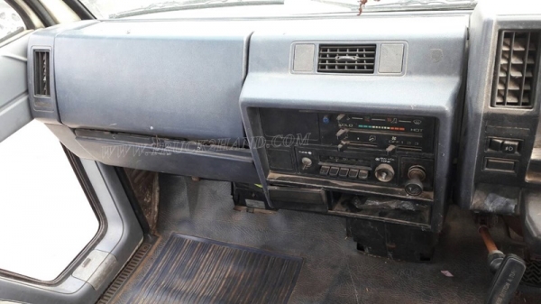 รถ ISUZU รุ่น NKR58LU5   110 แรงม้า 4 สูบ กระบะยาว 4.42 เมตร