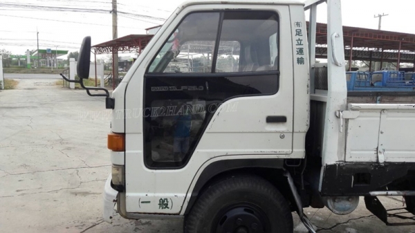 รถ ISUZU รุ่น NKR58LU5   110 แรงม้า 4 สูบ กระบะยาว 4.42 เมตร