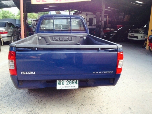 ขายอีซูซุดีแม็กซ์ ปี 04 สีสวยๆ พร้อมใช้ แอร์หนาว 155,000 บาท ติดต่อคุณเอ๋  092-6356419