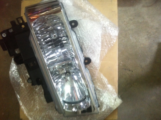 ไฟนัาเชฟโคโลราโดใหม่เบิกห้างไม่ได้ใช้ข้างขวาครับ