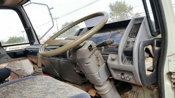 ขายเหมา3คัน ดั้ม2เพลา 3Mทั้ง3คัน สภาพพร้อมใช้งาน เอกสารพร้อมโอน สนใจโทร 090-8588220คุณนะ 093-3258446คุณบิว หรือเข้าดูสินค้าอื่นๆได้ที่ www.truck.in.th/498 หรือเพจFacebook ณรงค์ ซื้อขายรถมือสอง (เว็บไซต์ส่วนตัว) หรือFacebook ตลาดรถมือสอง คุณนะ