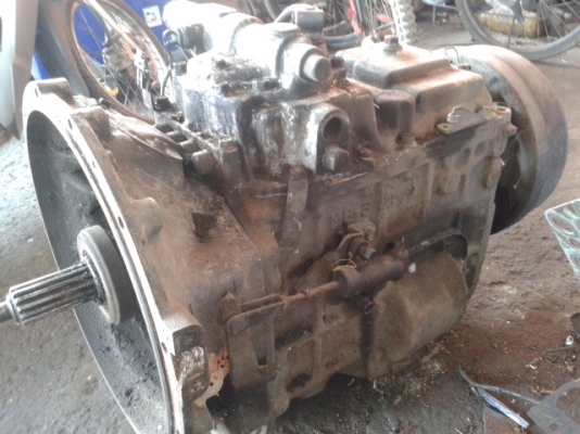 ขายค่ะ เกียร์สิบล้อมิตซูไอ้หลง 517  ยกลงจากรถ พร้อมใช้งาน