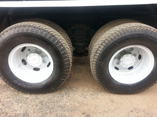 ขาย10ล้อ ดั้ม2เพลา FN527M-TD เครื่อง195แรง เบรกใหญ่ โลฮาย10สปีด สภาพพร้อมใช้งาน เอกสารพร้อมโอน สนใจโทร 090-8588220คุณนะ 093-3258446คุณบิว หรือเข้าดูสินค้าอื่นๆได้ที่ www.truck.in.th/498 หรือเพจFacebook ณรงค์ ซื้อขายรถมือสอง (เว็บไซต์ส่วนตัว) หรือFacebook