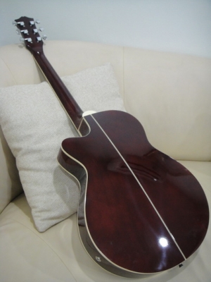 กีต้าร์โปร่งไฟฟ้าตัวบาง Century ของใหม่ สีซันเบิร์ด หน้าเงา เสียงดี 4 EQ ถ่าน ขายถูกมาก