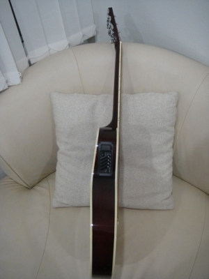 กีต้าร์โปร่งไฟฟ้าตัวบาง Century ของใหม่ สีซันเบิร์ด หน้าเงา เสียงดี 4 EQ ถ่าน ขายถูกมาก