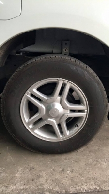 ขายล้อแม็ก New D-Max 1.9Ddi ขอบ 16 พร้อมยางป้ายแดง Bridgestone 215 70 16 ผลิตปี 2015 ขายล้อแม็ก New D-Max 1.9Ddi ขอบ 16 พร้อมยางป้ายแดง Bridgestone 215 70 16 ผลิตปี 2015