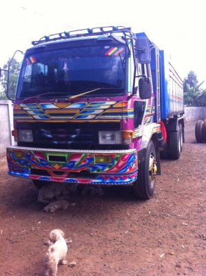 ขาย10ล้อ ดั้ม2เพลา FN527M-TD เครื่อง195แรง สภาพพร้อมใช้งาน เอกสารพร้อมโอน สนใจโทร 090-8588220คุณนะ 093-3258446คุณบิว หรือเข้าดูสินค้าอื่นๆได้ที่ www.truck.in.th/498 หรือเพจFacebook ณรงค์ ซื้อขายรถมือสอง (เว็บไซต์ส่วนตัว) หรือFacebook ตลาดรถมือสอง คุณนะ