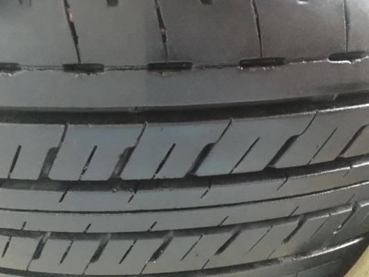 ขายล้อแม็กISUZUพร้อมยางขอบ16 พร้อมยางบริสโตน 215/70/16 ปี14 ดอกยางสวยๆดอกลึกๆ ขายล้อแม็กISUZUพร้อมยางขอบ16 พร้อมยางบริสโตน 215/70/16 ปี14 ดอกยางสวยๆดอกลึกๆ