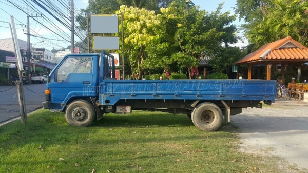 รถบรรทุก 6 ล้อ TOYOTA DYNA BU87