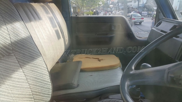 รถบรรทุก 6 ล้อ TOYOTA DYNA BU87