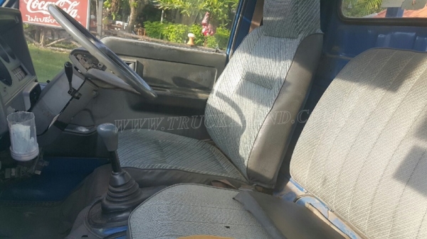 รถบรรทุก 6 ล้อ TOYOTA DYNA BU87