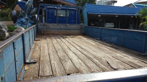 รถบรรทุก 6 ล้อ TOYOTA DYNA BU87