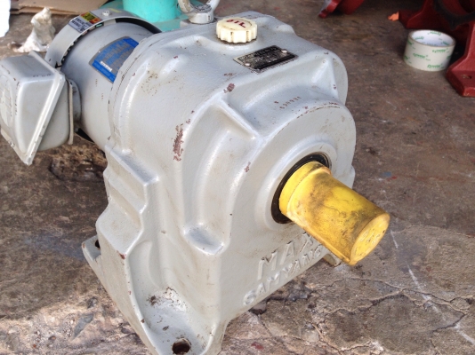 ขายมอเตอร์เกียร์ Hyosung 1HP. 380V อัตราทด 1:45 Made in Korea ของใหม่เก่าเก็บไม่เคยใช้งาน ขายมอเตอร์เกียร์ Hyosung 1HP. 380V อัตราทด 1:45 Made in Korea ของใหม่เก่าเก็บไม่เคยใช้งาน