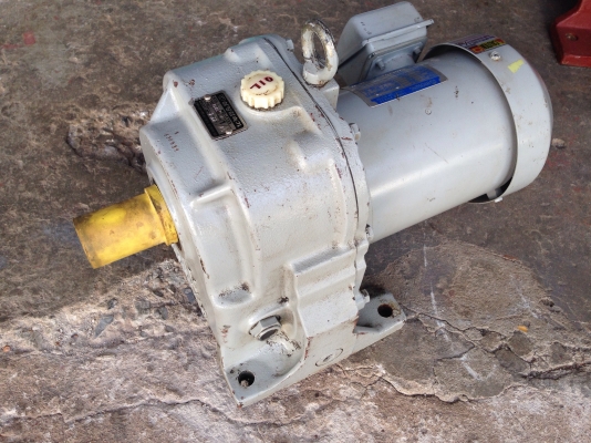 ขายมอเตอร์เกียร์ Hyosung 1HP. 380V อัตราทด 1:45 Made in Korea ของใหม่เก่าเก็บไม่เคยใช้งาน ขายมอเตอร์เกียร์ Hyosung 1HP. 380V อัตราทด 1:45 Made in Korea ของใหม่เก่าเก็บไม่เคยใช้งาน