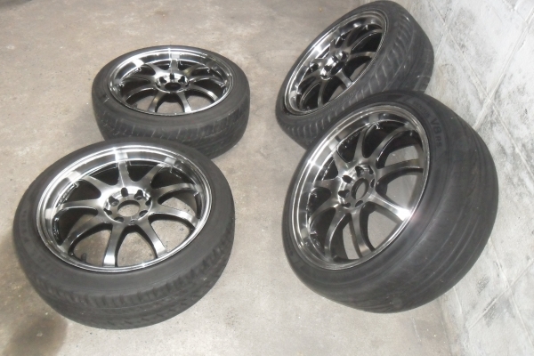 ล้อแม็ก17นิ้ว4รู100/114 พร้อมยาง สวยๆ 4 ล้อ ราคา 6750 บาท