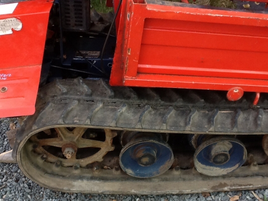 ขายรถบรรทุกตีนตะขาบเล็ก