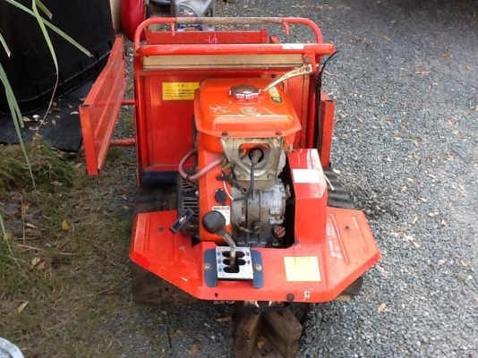 ขายรถบรรทุกตีนตะขาบเล็ก