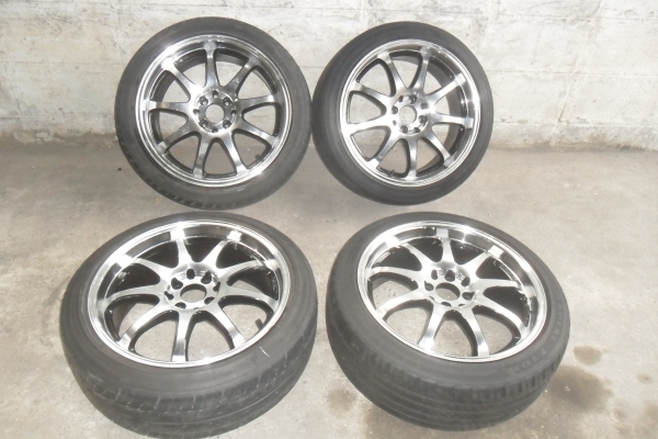 ล้อแม็ก17นิ้ว4รู100/114 พร้อมยาง สวยๆ 4 ล้อ ราคา 6750 บาท