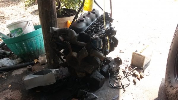 ขายเครื่องยนต์ โตโยต้าไดร์น่าพร้อมเกียร์โฟร์โตโยต้าแลนด์ครุยเซอร์