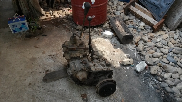 ขายเครื่องยนต์ โตโยต้าไดร์น่าพร้อมเกียร์โฟร์โตโยต้าแลนด์ครุยเซอร์