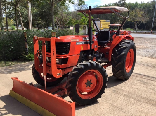 ขายรถไถ Kubota M5000 SU(4WD) พร้อมใบมีดและผานพรวนLCS รถไร่ สีเดิมพร้อมใช้งาน