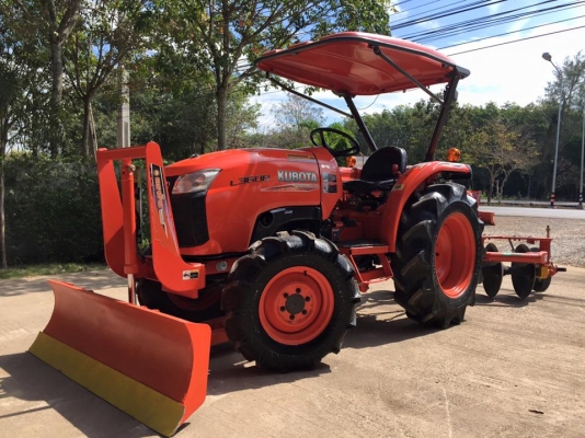 ขายรถไถ Kubota L3608(4WD) พร้อมใบมีดดันหน้าและผานพรวนLCS เบิกใหม่
