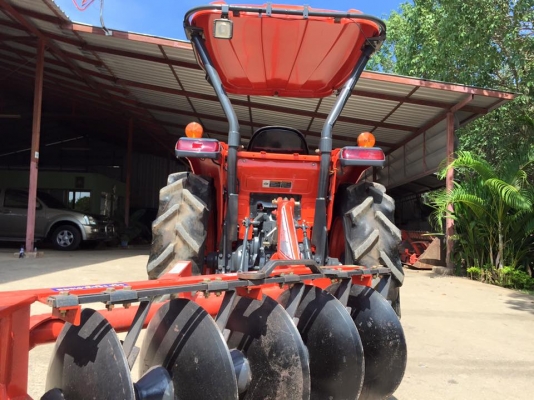 ขายรถไถ Kubota L3608(4WD) พร้อมใบมีดดันหน้าและผานพรวนLCS เบิกใหม่