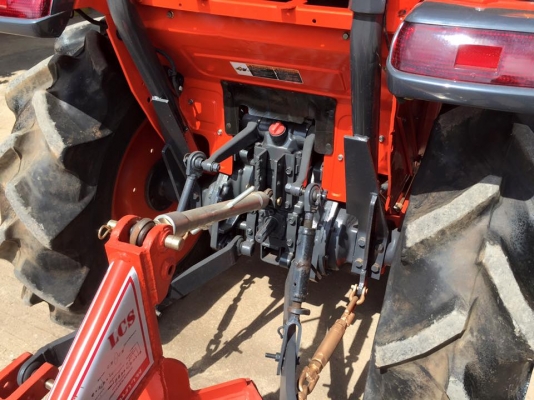 ขายรถไถ Kubota L3608(4WD) พร้อมใบมีดดันหน้าและผานพรวนLCS เบิกใหม่