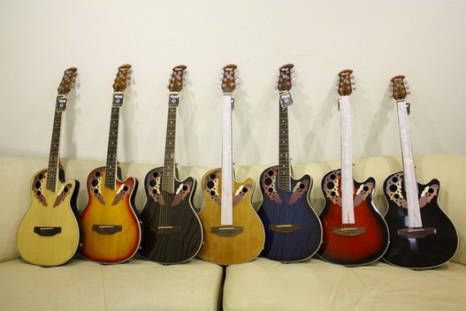 กีต้าร์โปร่งหลังเต่าไฟฟ้าฉลุ Vivid 38 นิ้ว รุ่น OV-53C สีไม้ ของใหม่ หน้าเงาสวยมาก