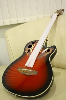 กีต้าร์โปร่งหลังเต่าไฟฟ้าฉลุ Vivid 38 นิ้ว รุ่น OV-53C สีแดงเบิร์ส ของใหม่ หน้าเงาสวยมาก