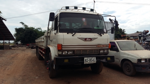 ขายด่วน10ล้อHINO เพลาเดียวช่วงยาว จิฟฟี่พาวเวอร์เครื่องEH700 ขายด่วน10ล้อHINO เพลาเดียวช่วงยาว จิฟฟี่พาวเวอร์เครื่องEH700