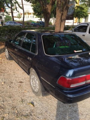 ขายรถเก๋งโตโยต้า  โคโรน่า ปี 1992