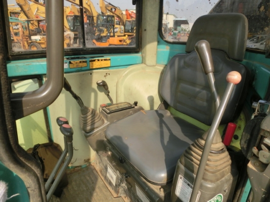 Yanmar Vio40 เก่าญี่ปุ่น สนใจโทร 081-858-1834 แบงค์