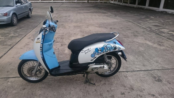 scoopy i รถสวย สภาพดี พร้อมใช้งาน
