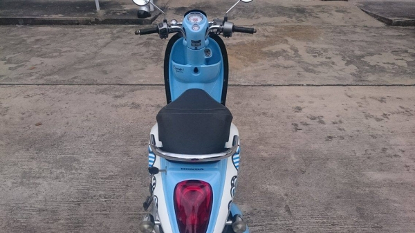 scoopy i รถสวย สภาพดี พร้อมใช้งาน