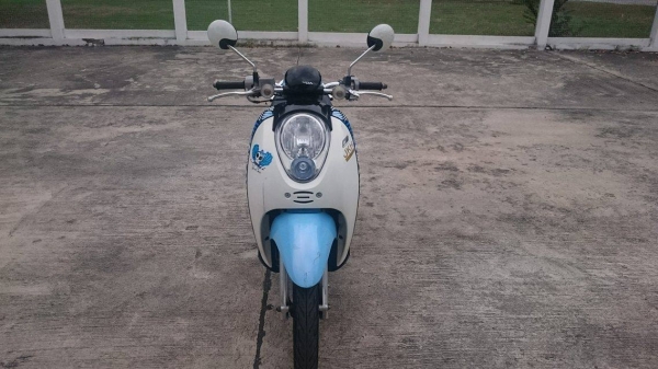 scoopy i รถสวย สภาพดี พร้อมใช้งาน