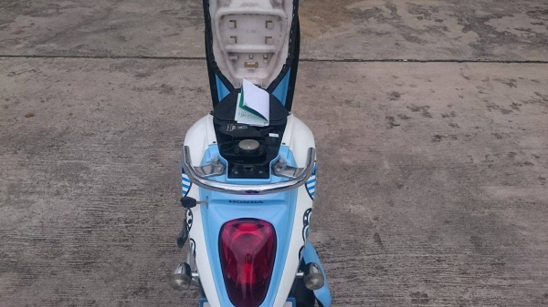 scoopy i รถสวย สภาพดี พร้อมใช้งาน